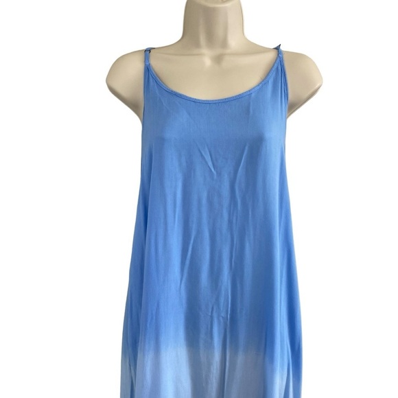 mele beach - blue ombre maxi dress - M (OS) - Picture 4 of 13